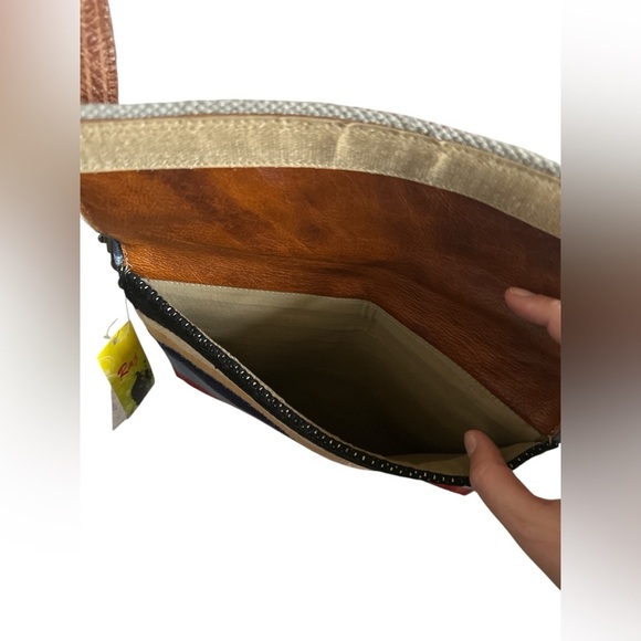 Raj Crossbody Bag - Picture 3 of 5